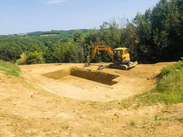 Travaux d'aménagement extérieur, Pavie