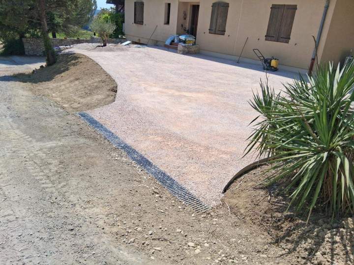 Travaux d'aménagement extérieur, L'Isle-Jourdain